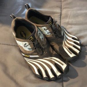 Vibram Spyridon LS Size 42 Euro Five 5 Fingers